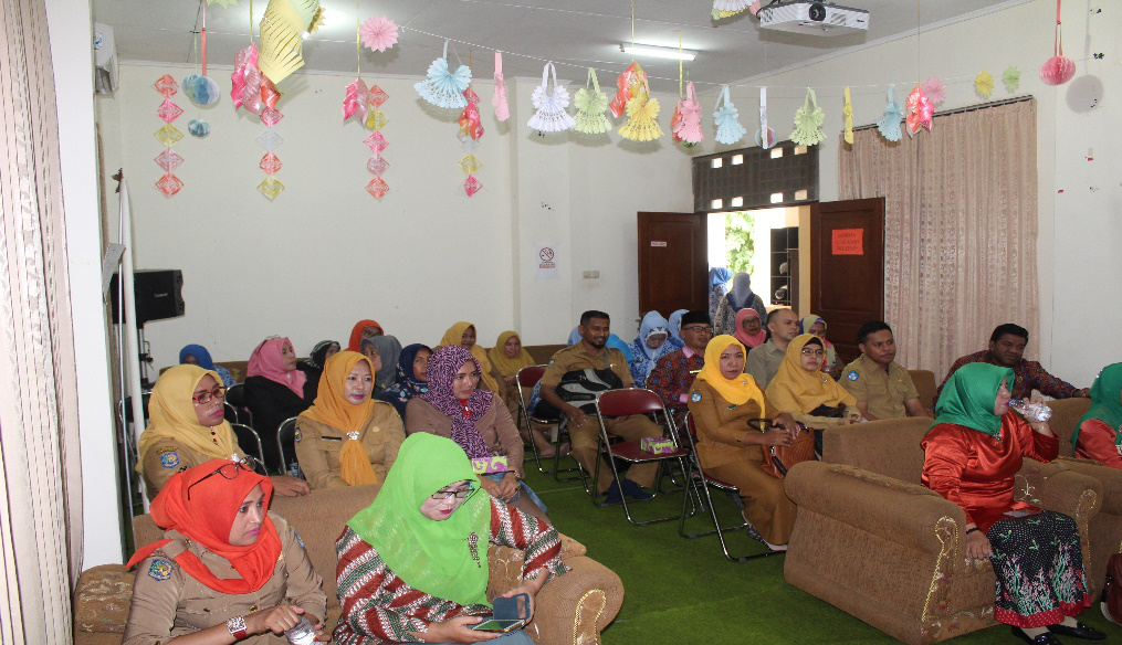 Hari Kunjung Perpustakaan Dispersip Ternate